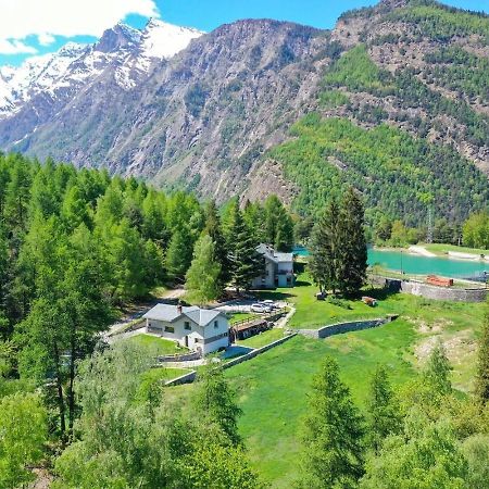 Hotel La Stazione Dell'Acqua Introd Zewnętrze zdjęcie